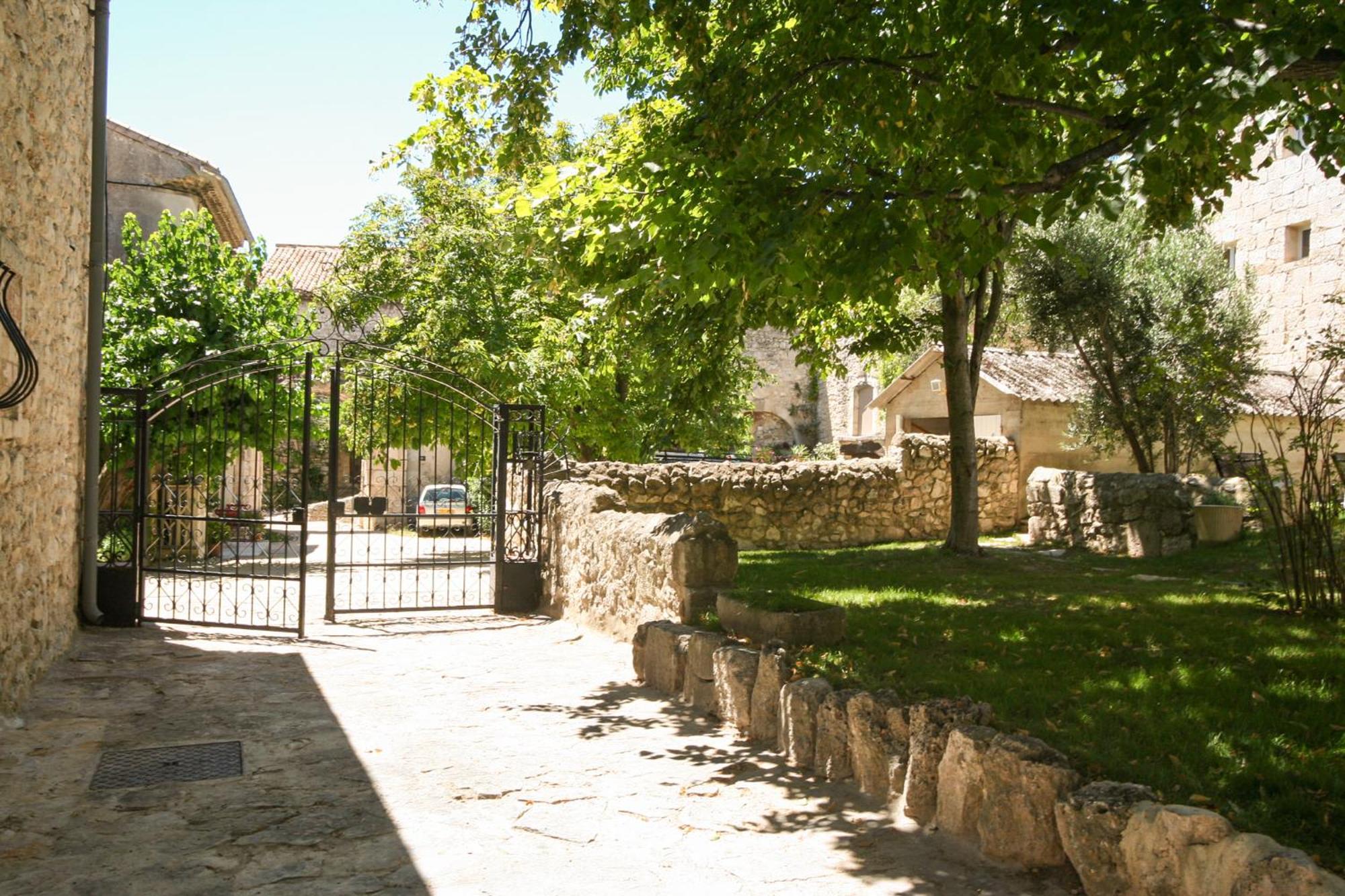 La Closerie D'Escalin Gite 12 Personnes Et Jacuzzi La Garde-Adhémar Εξωτερικό φωτογραφία